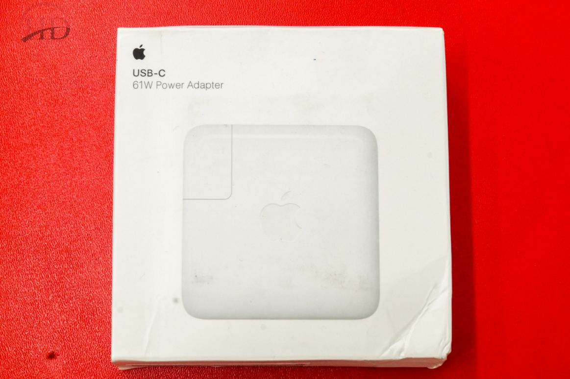 Sạc Macbook Pro Type-C 61Wh Chính Hãng (Full Box)